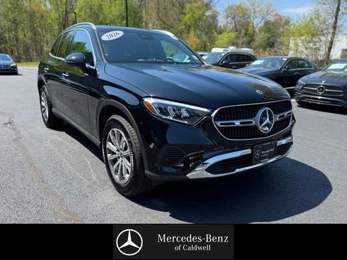 Used 2026 Mercedes-Benz GLC 300 4MATIC image 1