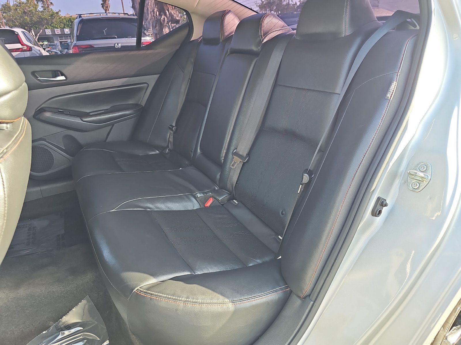 Used 2023 Nissan Altima 2.5 SR w/ SR Premium Package FWD image 14