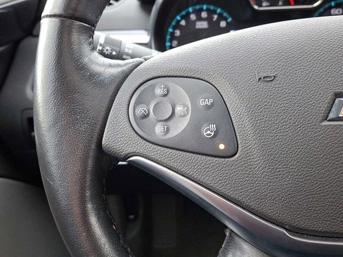 Used 2018 Chevrolet Impala Premier w/ Premier Confidence Package image 21