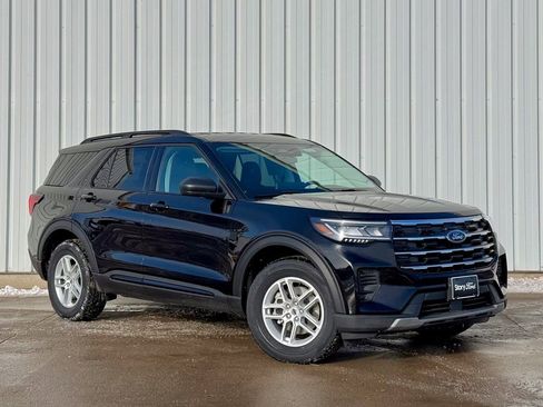 New 2026 Ford Explorer Active image 7