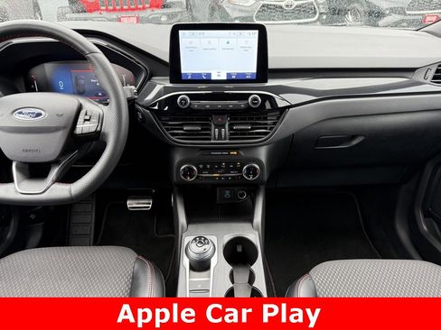 Used 2023 Ford Escape ST-Line image 4