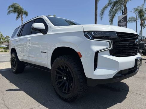 Used 2023 Chevrolet Tahoe RST w/ Luxury Package AWD/4WD image 9