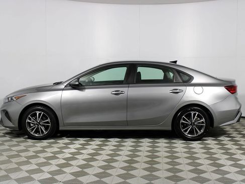 Used 2024 Kia Forte LXS image 27