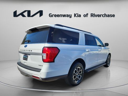 Used 2024 Ford Expedition Max XLT image 6