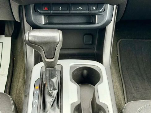 Used 2017 Chevrolet Colorado LT w/ LT Convenience Package AWD/4WD image 22