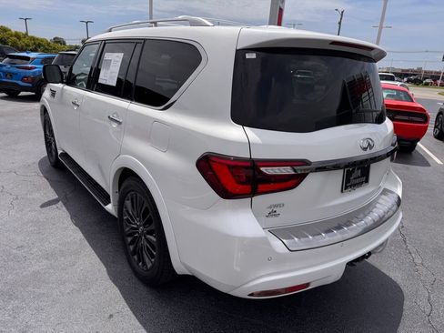 Used 2022 INFINITI QX80 Premium Select w/ All-Season Package AWD/4WD image 3