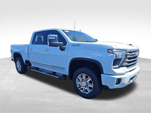 New 2026 Chevrolet Silverado 2500 High Country w/ High Country Premium Package AWD/4WD image 7