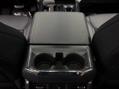 Used 2026 Ford F150 Lariat AWD/4WD image 36