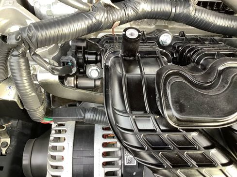 Used 2024 Nissan Altima 2.5 SV image 21