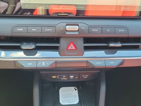 New 2026 Kia K4 GT-Line FWD image 32