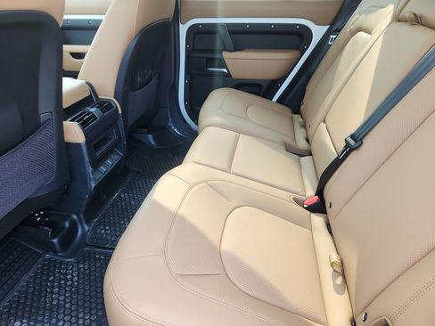 New 2026 Land Rover Defender 110 S image 5