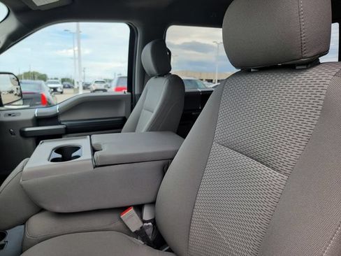 Used 2018 Ford F150 XLT w/ Equipment Group 302A Luxury AWD/4WD image 14