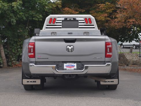 Used 2024 RAM 3500 Big Horn w/ Towing Technology Group AWD/4WD image 26