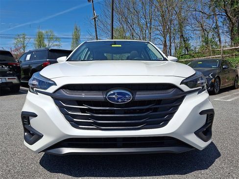 Used 2025 Subaru Legacy Premium image 3