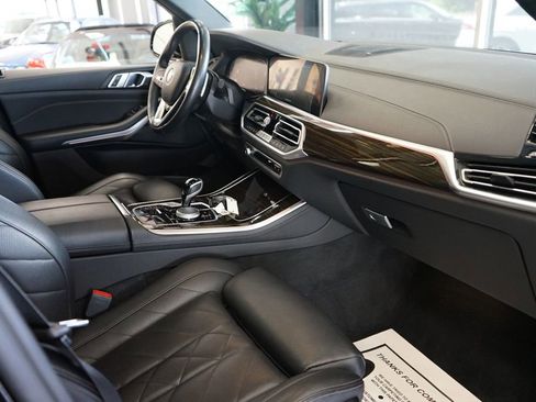 Used 2023 BMW X5 xDrive40i AWD/4WD image 52