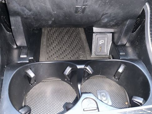 Used 2020 Mercedes-Benz GLC 43 AMG 4MATIC image 26