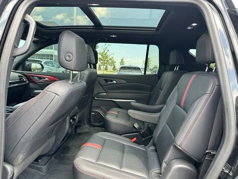 Used 2024 Chevrolet Traverse RS w/ LPO, Floor Liner Package AWD/4WD image 16