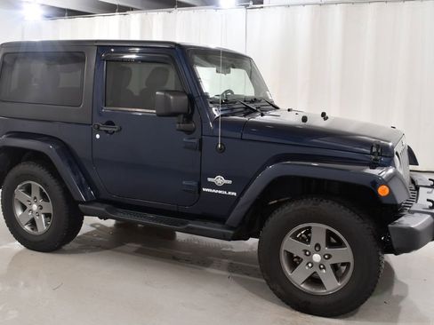 Used 2012 Jeep Wrangler Sport image 5