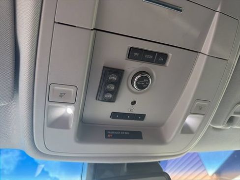 Used 2019 GMC Yukon SLE w/ Convenience Package AWD/4WD image 34