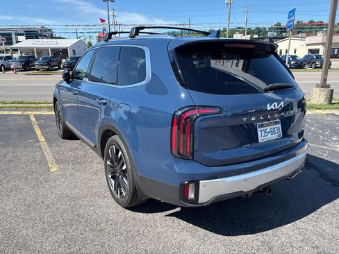 Used 2024 Kia Telluride SX Prestige w/ Towing Package AWD/4WD image 2