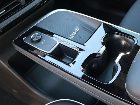 New 2025 Buick Enclave Preferred image 16