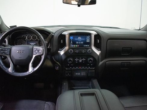 Used 2020 Chevrolet Silverado 1500 RST AWD/4WD image 11