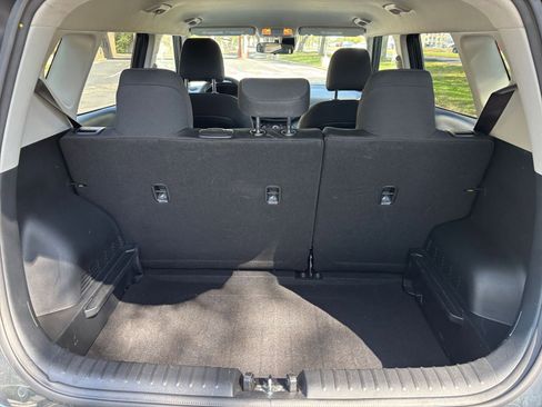 Used 2025 Kia Soul LX w/ LX Technology Package FWD image 26