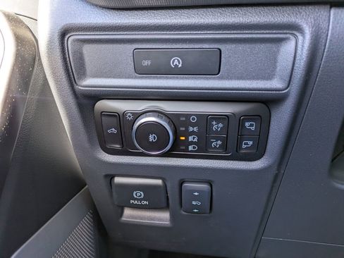 New 2025 Ford F150 Lariat w/ Equipment Group 502A High image 32