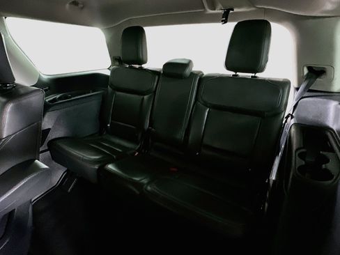 Used 2025 Ford Expedition Active AWD/4WD image 30