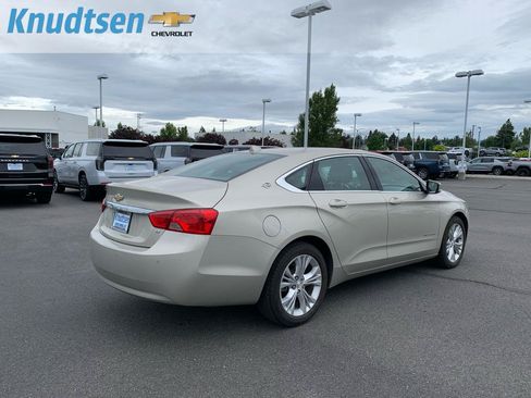 Used 2014 Chevrolet Impala LT w/ Premium Seating Package FWD image 7