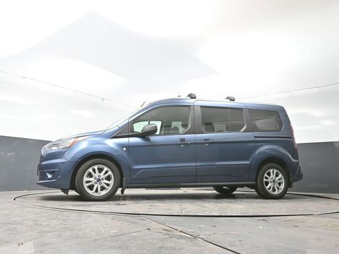 Used 2019 Ford Transit Connect XLT image 48