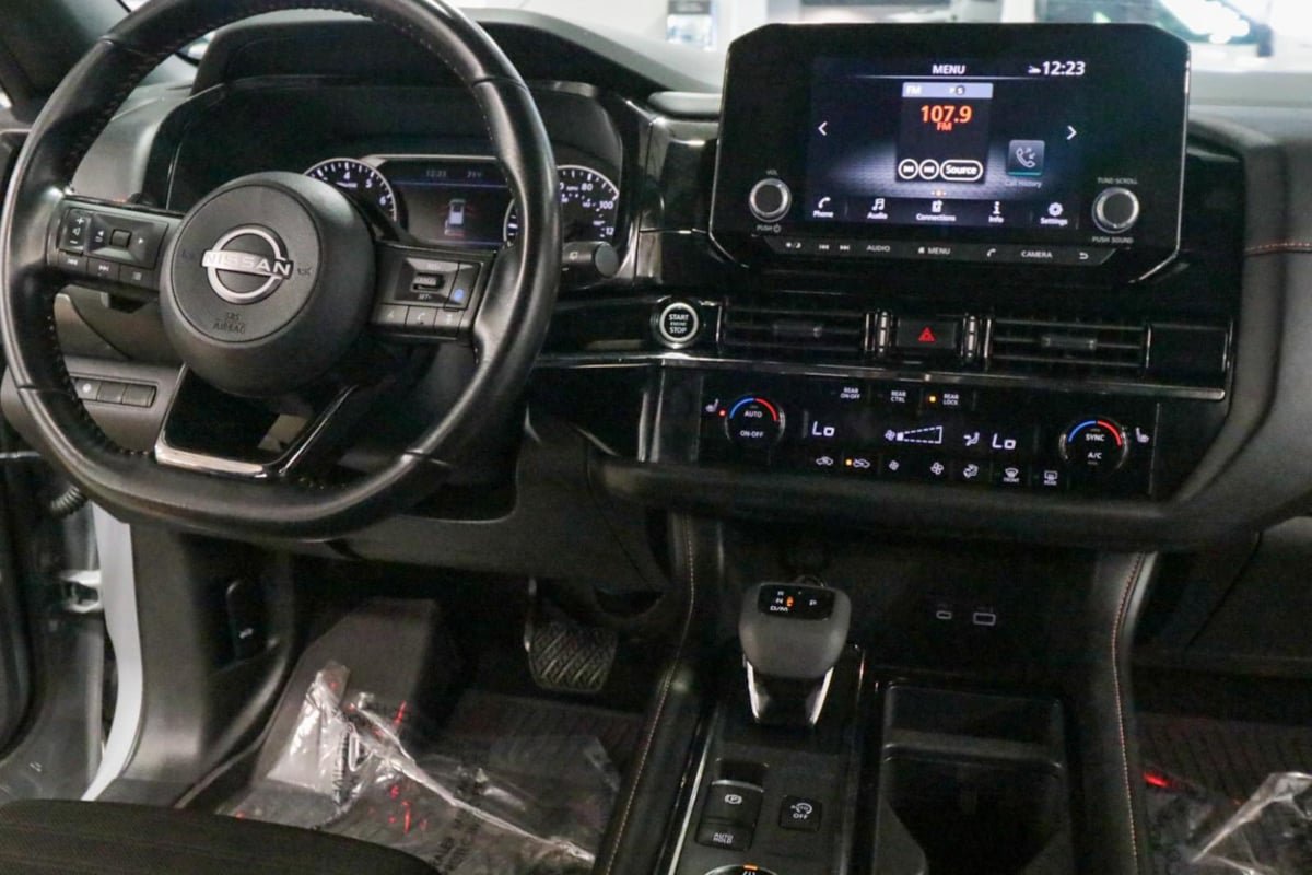 Used 2023 Nissan Pathfinder Rock Creek AWD/4WD image 30