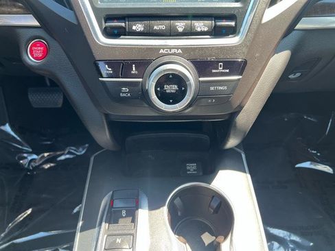 Used 2018 Acura MDX SH-AWD image 19