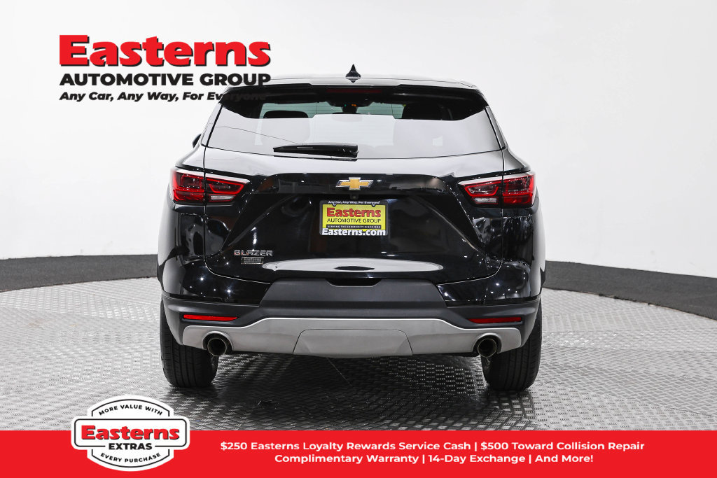 Used 2025 Chevrolet Blazer LT FWD image 7