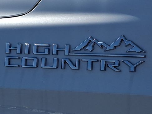 New 2026 Chevrolet Tahoe High Country AWD/4WD image 22