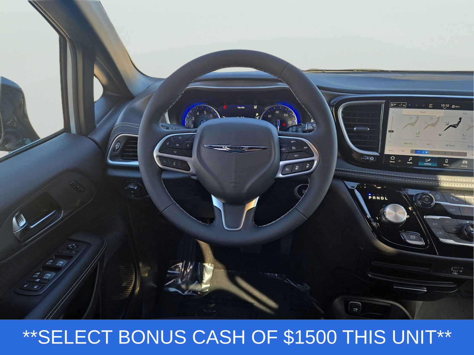 New 2026 Chrysler Pacifica Select AWD/4WD image 13