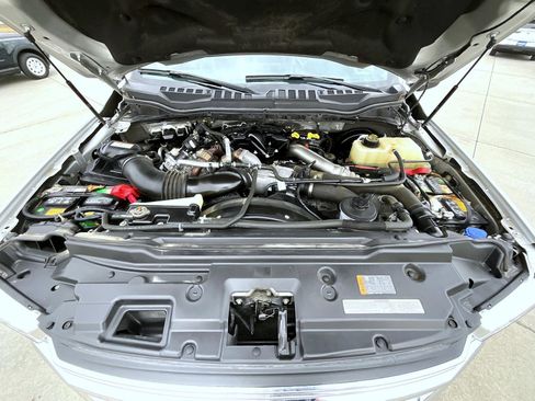 Used 2019 Ford F250 Lariat w/ Lariat Ultimate Package image 26