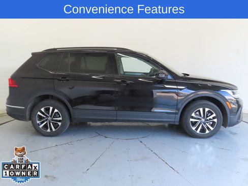 Used 2023 Volkswagen Tiguan S image 2