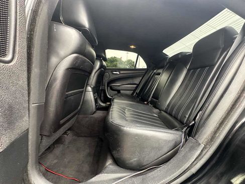 Used 2016 Chrysler 300 S RWD image 36