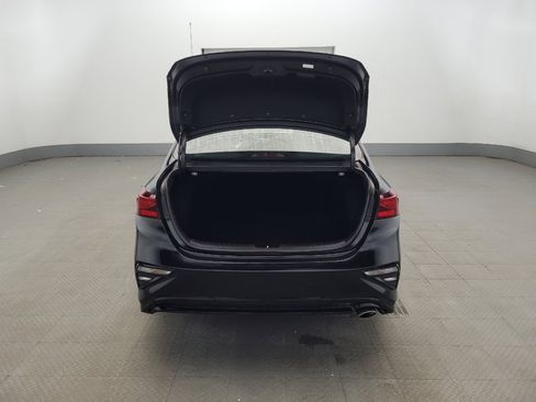 Used 2019 Kia Forte LXS FWD image 29
