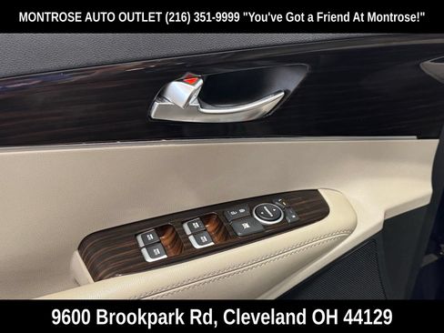 Used 2020 Kia Sorento S AWD/4WD image 13