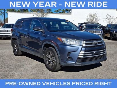 Certified 2019 Toyota Highlander LE