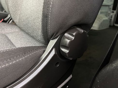 Used 2023 RAM ProMaster 2500 image 14