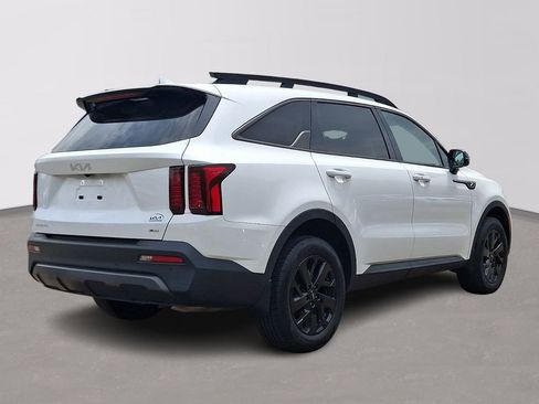 Certified 2023 Kia Sorento S w/ Panoramic Sunroof Package AWD/4WD image 6