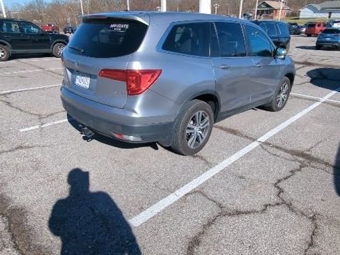 Used 2017 Honda Pilot EX-L image 3