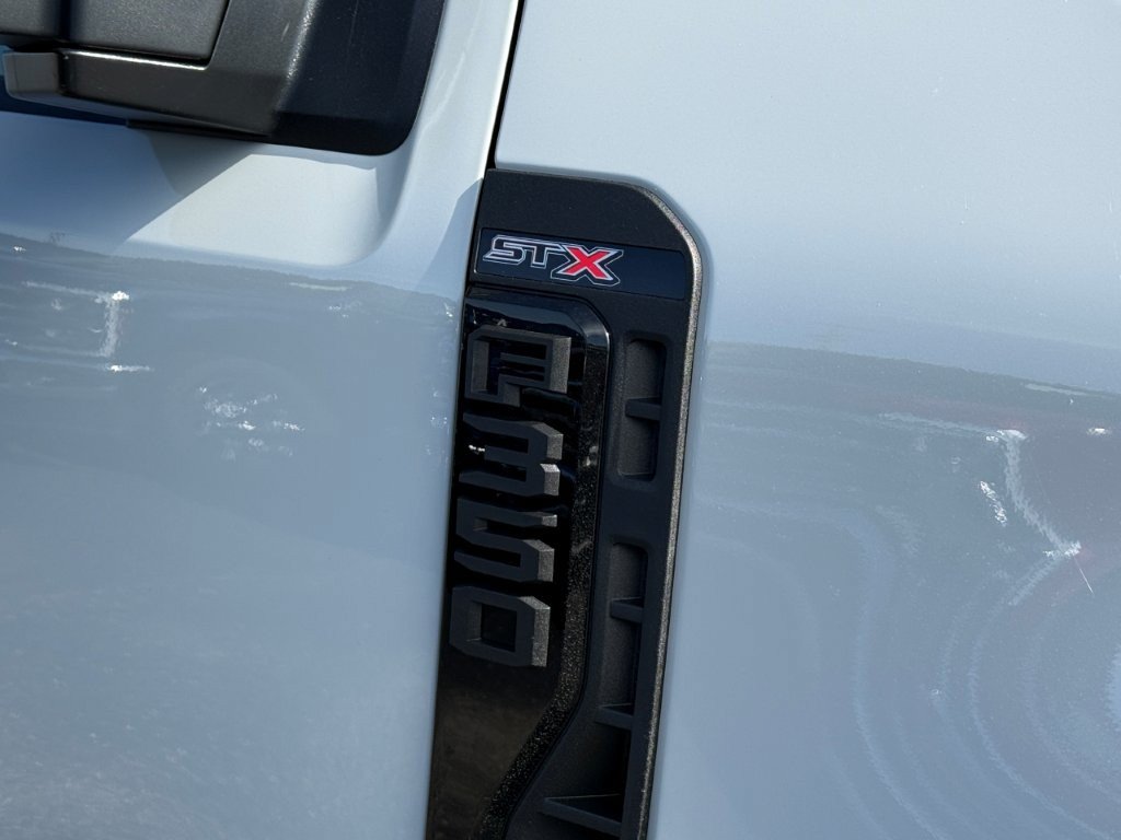 New 2026 Ford F350 XL w/ STX Appearance Package AWD/4WD image 8