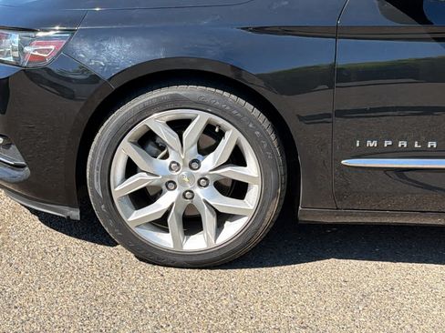 Used 2019 Chevrolet Impala Premier FWD image 9
