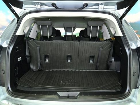 Used 2022 Subaru Ascent Premium w/ Convenience Package image 62