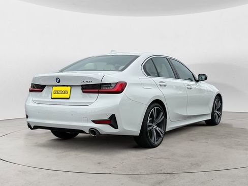 Used 2019 BMW 330i Sedan w/ Convenience Package image 6