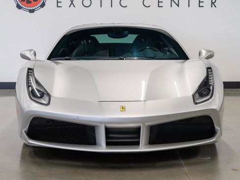 Used 2018 Ferrari 488 GTB image 37